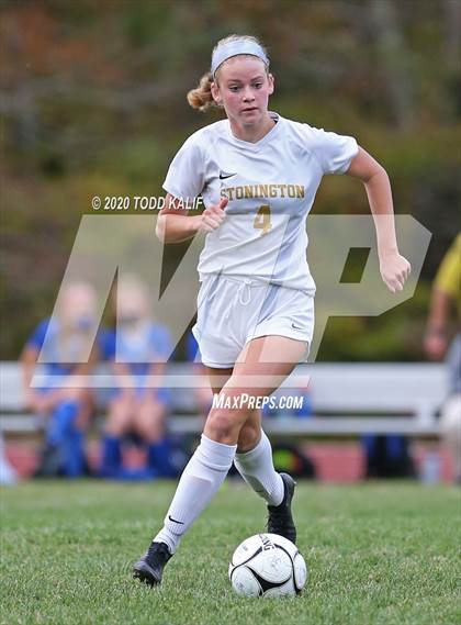 Thumbnail 2 in Stonington @ Bacon Academy photogallery.