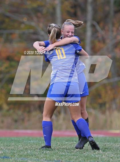 Thumbnail 3 in Stonington @ Bacon Academy photogallery.