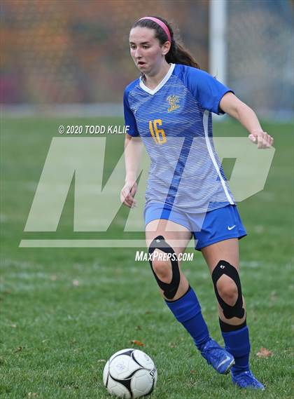 Thumbnail 3 in Stonington @ Bacon Academy photogallery.