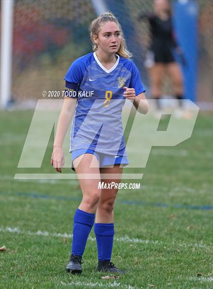 Thumbnail 2 in Stonington @ Bacon Academy photogallery.