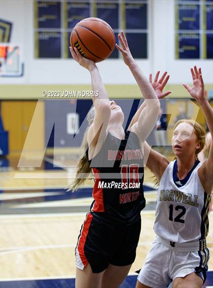 Thumbnail 2 in Huntington North @ Norwell photogallery.