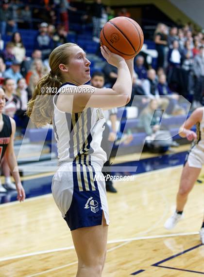 Thumbnail 3 in Huntington North @ Norwell photogallery.