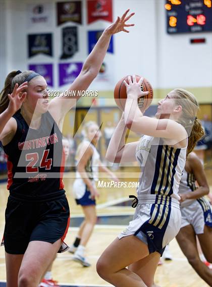 Thumbnail 1 in Huntington North @ Norwell photogallery.