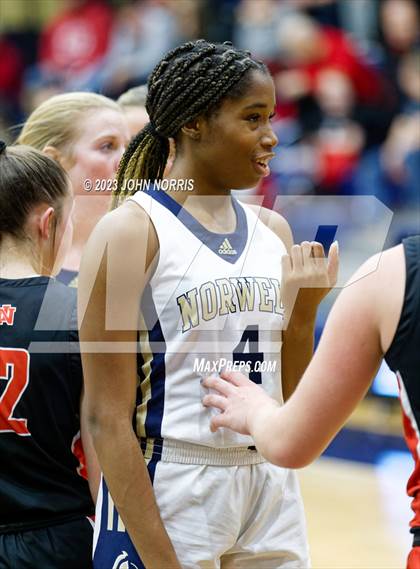 Thumbnail 3 in Huntington North @ Norwell photogallery.