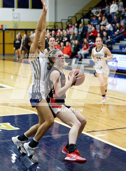 Thumbnail 3 in Huntington North @ Norwell photogallery.