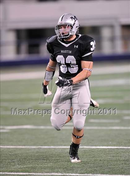 Thumbnail 1 in Martin vs. Midland (5A Division 1 Region 1 bi-district) photogallery.