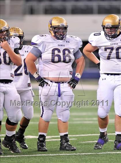 Thumbnail 3 in Martin vs. Midland (5A Division 1 Region 1 bi-district) photogallery.