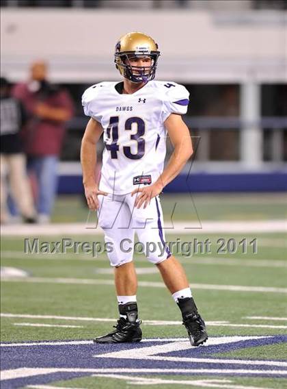 Thumbnail 3 in Martin vs. Midland (5A Division 1 Region 1 bi-district) photogallery.