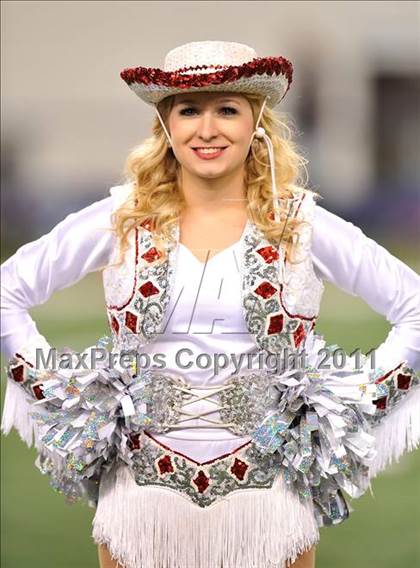Thumbnail 1 in Martin vs. Midland (5A Division 1 Region 1 bi-district) photogallery.