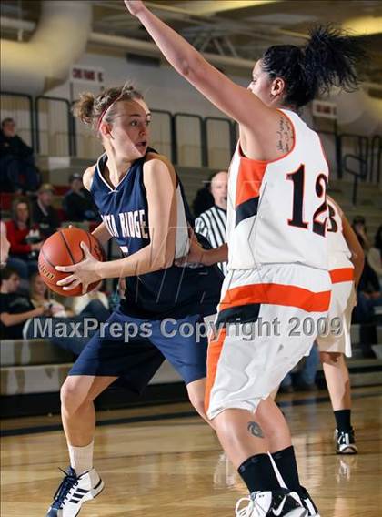 Thumbnail 3 in Dakota Ridge vs Rock Springs (2009 McDonald Classic) photogallery.