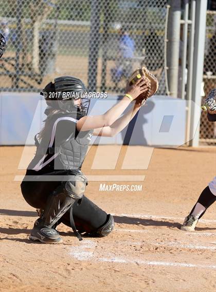 Thumbnail 2 in West Nassau vs Gulliver Prep (Kissimmee Klassic) photogallery.