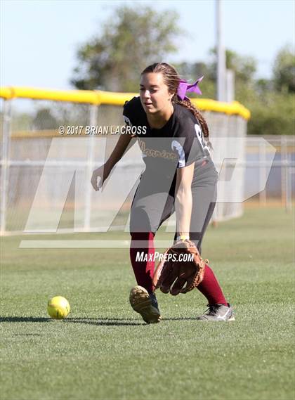 Thumbnail 2 in West Nassau vs Gulliver Prep (Kissimmee Klassic) photogallery.