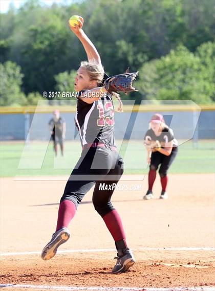 Thumbnail 2 in West Nassau vs Gulliver Prep (Kissimmee Klassic) photogallery.