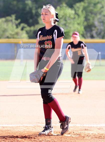 Thumbnail 2 in West Nassau vs Gulliver Prep (Kissimmee Klassic) photogallery.