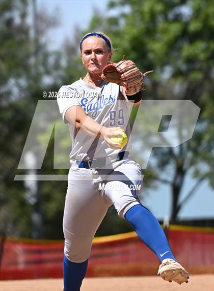 Thumbnail 1 in Woodbridge vs. Santa Margarita (Alan Dugard Classic) photogallery.
