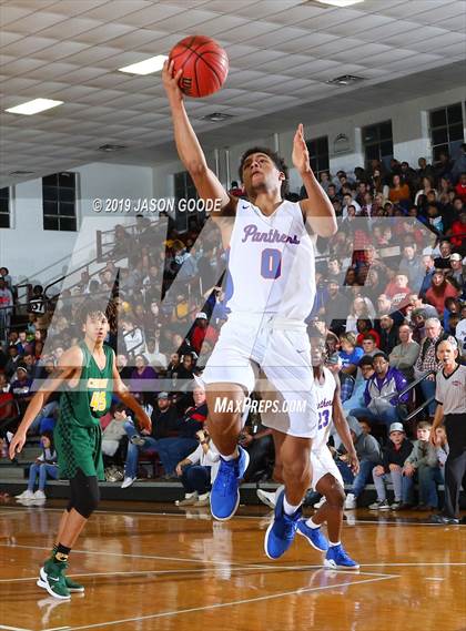 Thumbnail 3 in Bartlett vs. Carver (Hotbed Classic) photogallery.