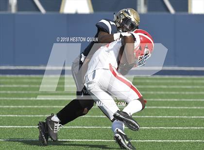 Thumbnail 1 in JV: Mater Dei @ St. John Bosco photogallery.
