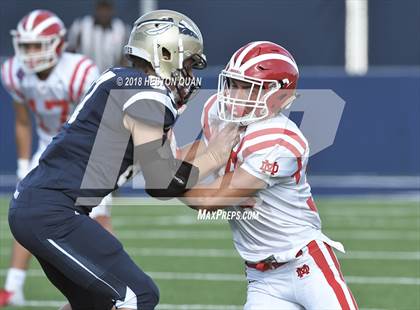 Thumbnail 3 in JV: Mater Dei @ St. John Bosco photogallery.