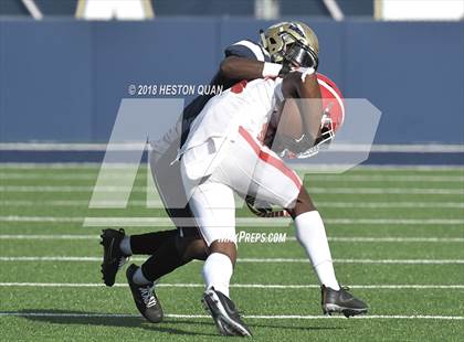 Thumbnail 2 in JV: Mater Dei @ St. John Bosco photogallery.