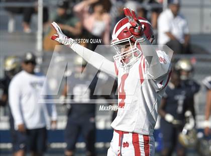 Thumbnail 3 in JV: Mater Dei @ St. John Bosco photogallery.