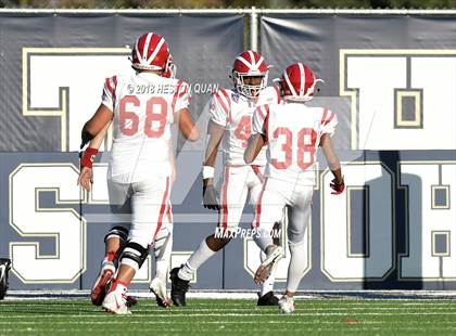 Thumbnail 3 in JV: Mater Dei @ St. John Bosco photogallery.