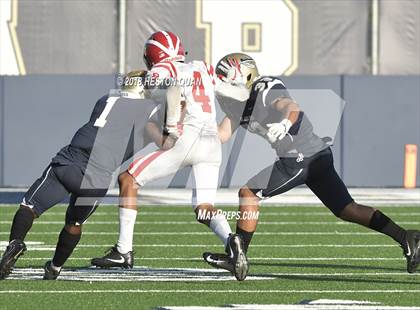 Thumbnail 3 in JV: Mater Dei @ St. John Bosco photogallery.