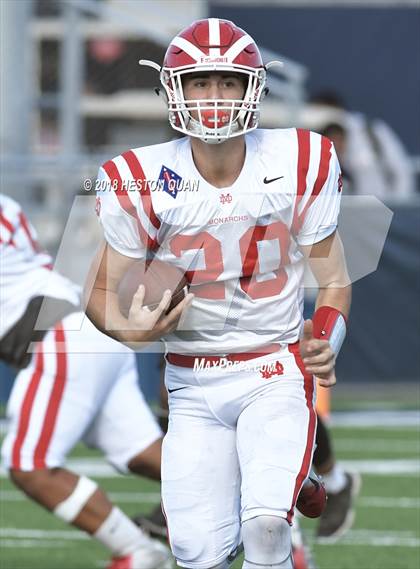 Thumbnail 2 in JV: Mater Dei @ St. John Bosco photogallery.