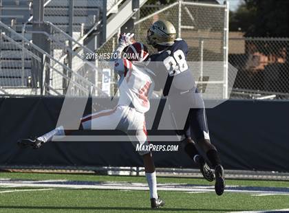 Thumbnail 2 in JV: Mater Dei @ St. John Bosco photogallery.