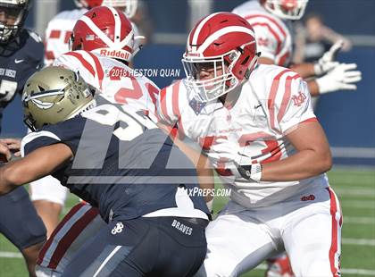 Thumbnail 3 in JV: Mater Dei @ St. John Bosco photogallery.