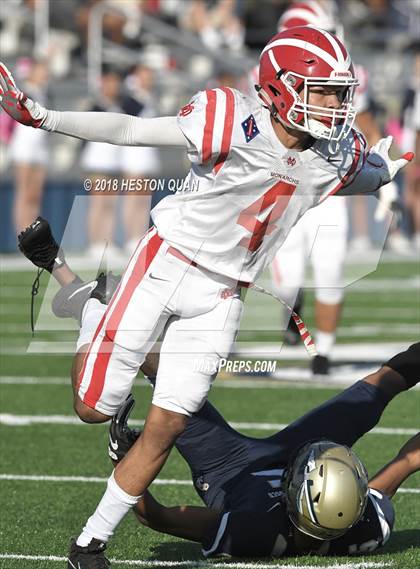 Thumbnail 1 in JV: Mater Dei @ St. John Bosco photogallery.
