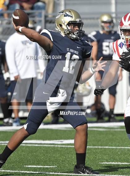 Thumbnail 3 in JV: Mater Dei @ St. John Bosco photogallery.