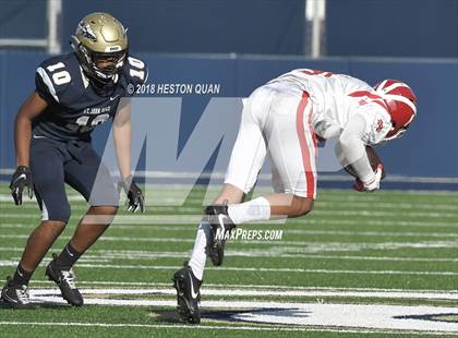 Thumbnail 3 in JV: Mater Dei @ St. John Bosco photogallery.