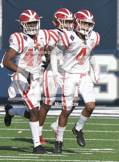 Thumbnail 2 in JV: Mater Dei @ St. John Bosco photogallery.