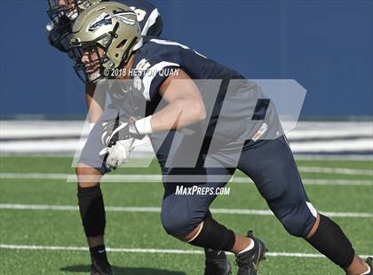 Thumbnail 3 in JV: Mater Dei @ St. John Bosco photogallery.