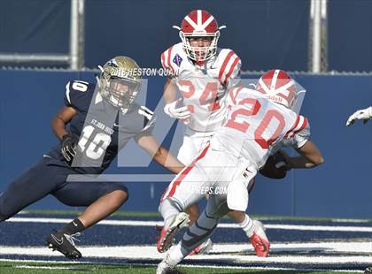 Thumbnail 3 in JV: Mater Dei @ St. John Bosco photogallery.