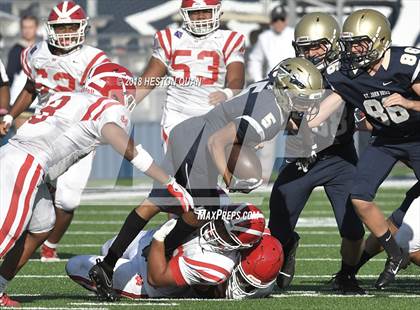 Thumbnail 3 in JV: Mater Dei @ St. John Bosco photogallery.
