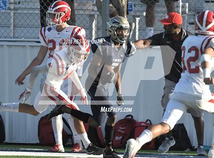 Thumbnail 2 in JV: Mater Dei @ St. John Bosco photogallery.