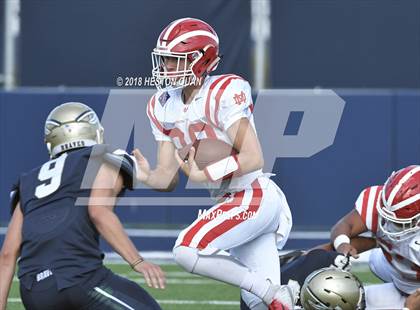 Thumbnail 1 in JV: Mater Dei @ St. John Bosco photogallery.