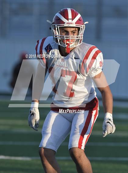 Thumbnail 3 in JV: Mater Dei @ St. John Bosco photogallery.