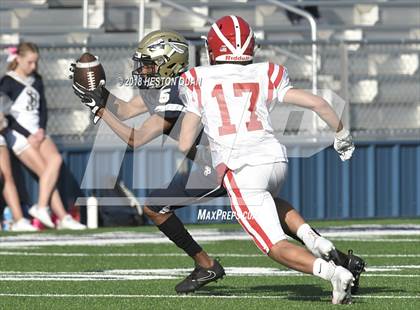 Thumbnail 2 in JV: Mater Dei @ St. John Bosco photogallery.