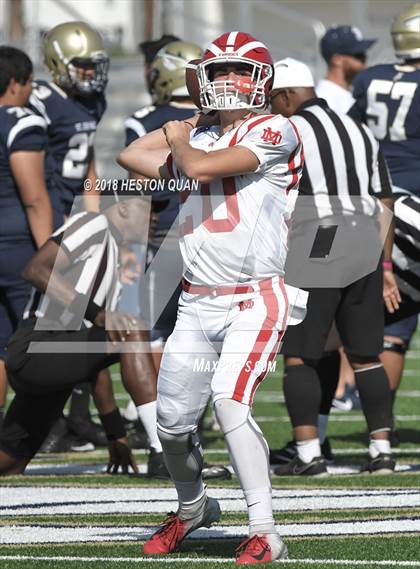 Thumbnail 2 in JV: Mater Dei @ St. John Bosco photogallery.