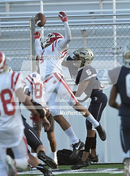 Thumbnail 2 in JV: Mater Dei @ St. John Bosco photogallery.