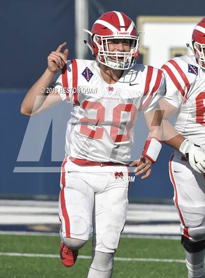 Thumbnail 3 in JV: Mater Dei @ St. John Bosco photogallery.