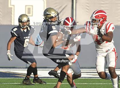 Thumbnail 2 in JV: Mater Dei @ St. John Bosco photogallery.
