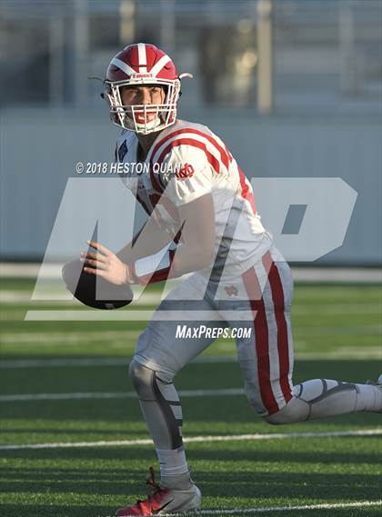 Thumbnail 3 in JV: Mater Dei @ St. John Bosco photogallery.