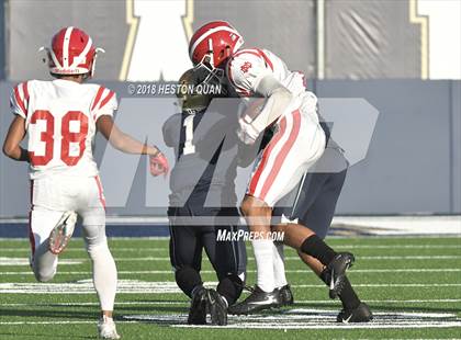 Thumbnail 3 in JV: Mater Dei @ St. John Bosco photogallery.