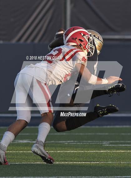Thumbnail 3 in JV: Mater Dei @ St. John Bosco photogallery.