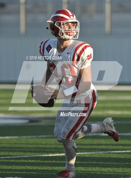 Thumbnail 3 in JV: Mater Dei @ St. John Bosco photogallery.