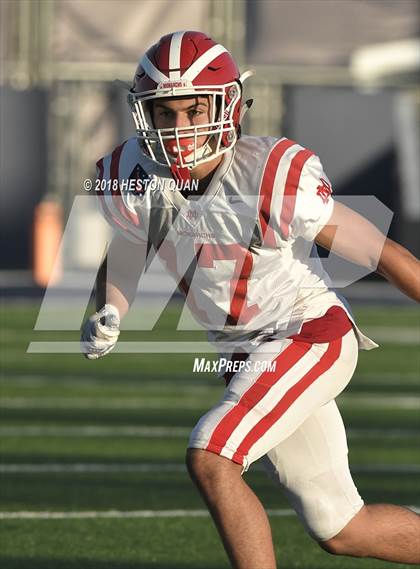 Thumbnail 3 in JV: Mater Dei @ St. John Bosco photogallery.
