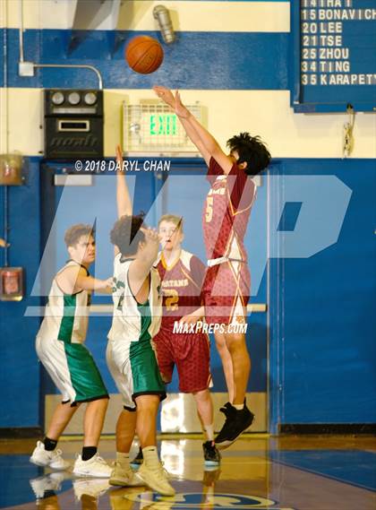 Thumbnail 2 in La Canada vs Bonita (San Marino Tournament) photogallery.